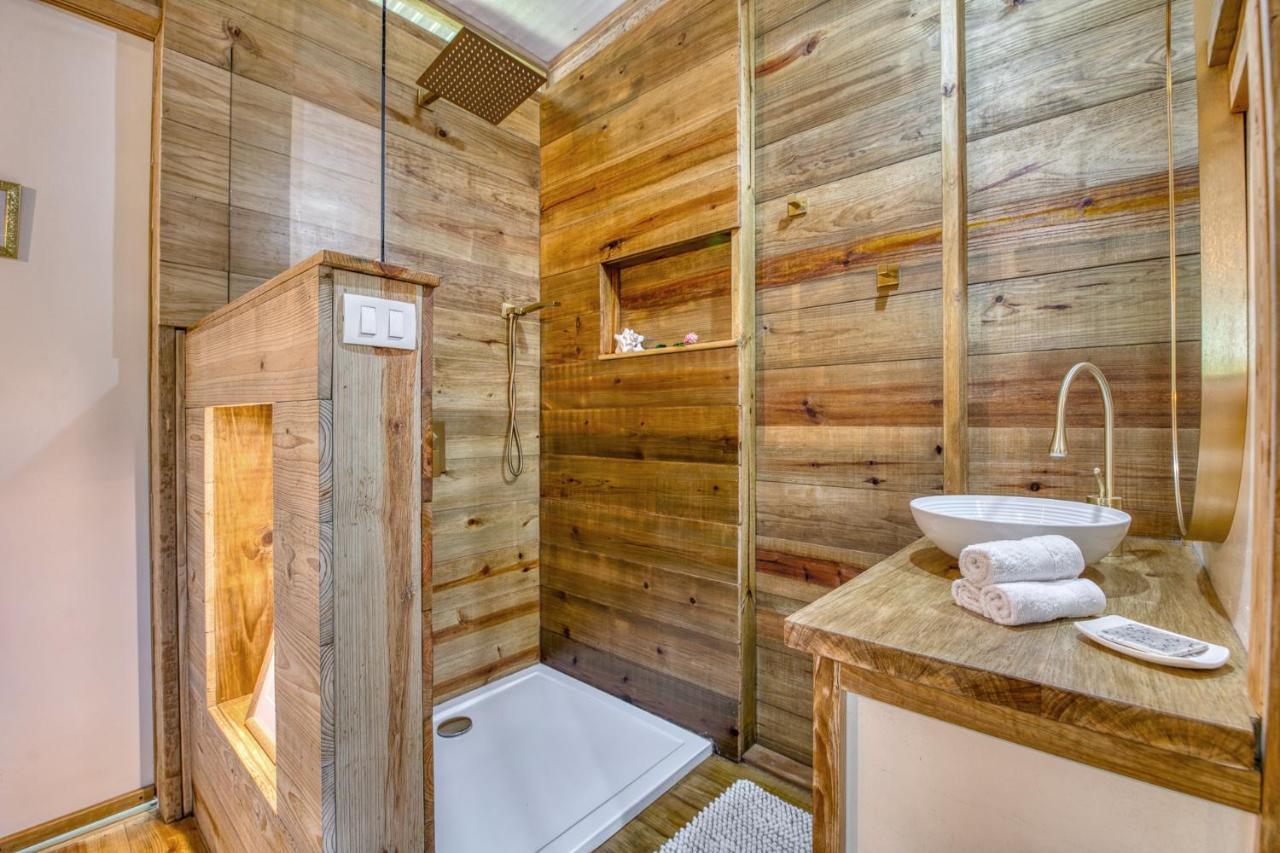Monkey Tiny House - Private Swimming Pool Villa Big Bight Bagian luar foto